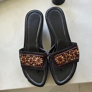 Donald J Pliner sandles